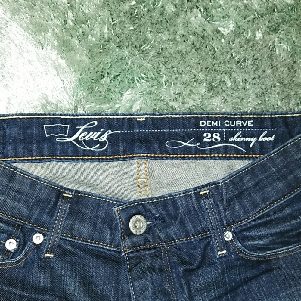 Levi's demi curve jeans - Picture 4 of 5